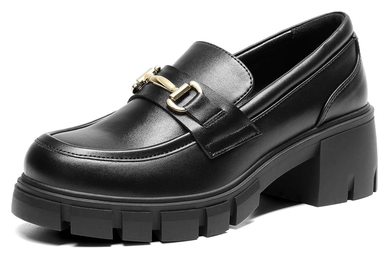 Annette Bening just wore chunky loafers, the Gen Z-loved style Jennifer Garner and Jane Fonda have worn. I found nine platform loafers inspired by the ageless spring shoe trend, starting at $43.