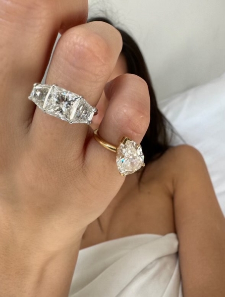 Emily Ratajkowski Repurposed Her Engagement Ring Into ‘Divorce Rings’