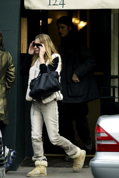Kate Moss Is Back Carrying Balenciaga’s Le City Bag and All Is Right In the World Again