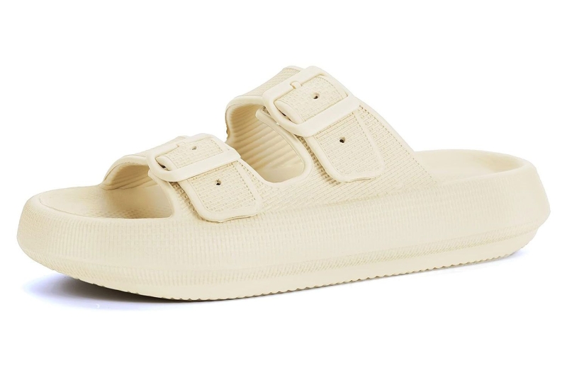 Bronax’s Double-Buckle Slide Sandal are the most comfortable shoe, and their perfect for chilling pool or beachside. Shop them for just $14 during Amazon’s Memorial Day sale.