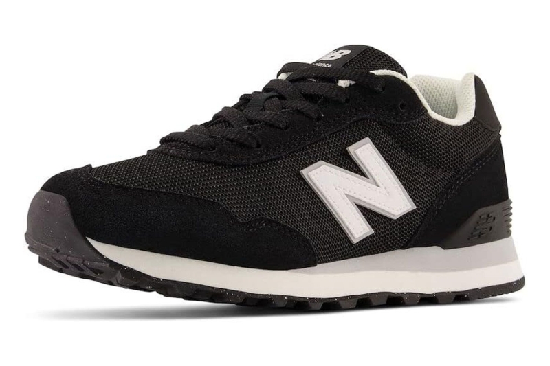 Celebrities can’t get enough of New Balance sneakers, and there are discounted styles at Amazon this Memorial Day. Shop these five sneaker deals from the Meghan Markle- and Jennifer Aniston-worn brand that start at $50.