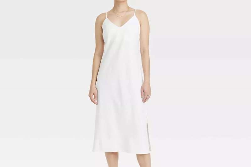 The Wild Fable Linen Tube Corset Bodycon Dress, $32 at Target, is one shopping writer’s favorite summer styles for hot weather. The fully lined midi dress is flattering on various bust sizes and features detachable straps for customized support.