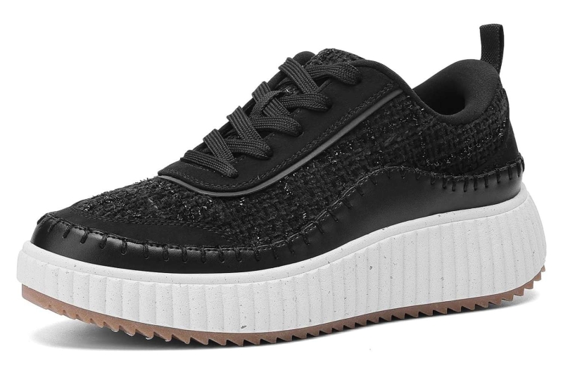 Amazon shoppers are buying multiple colors of Dream Pairs’ Platform Sneakers because they’re comfortable, lightweight, and supportive. Plus, they’re $41 on Amazon.