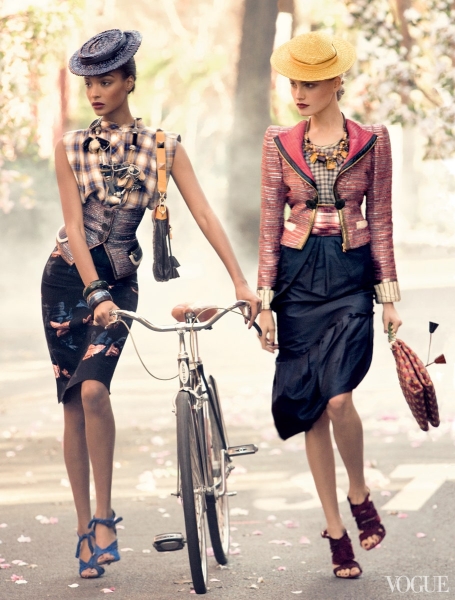 From the Archives: Bicycles in Vogue