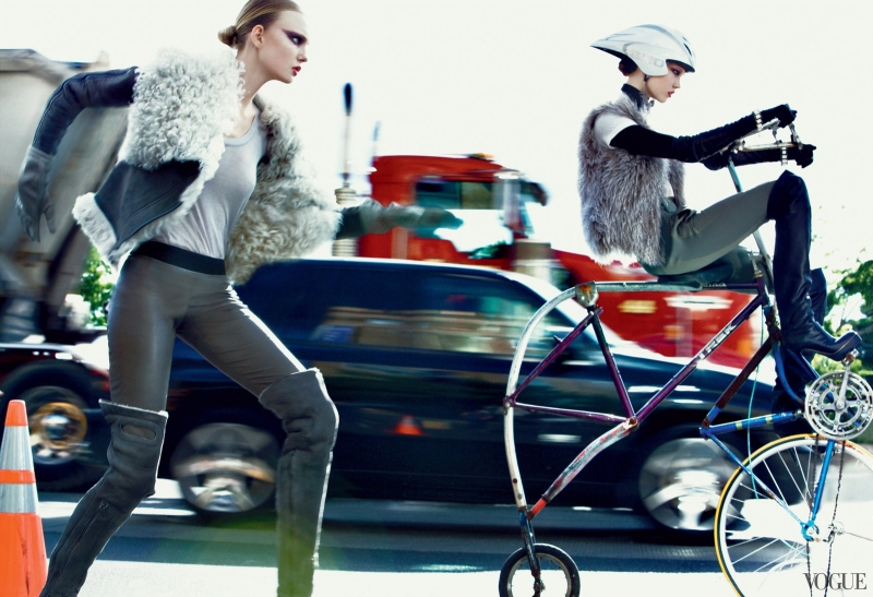 From the Archives: Bicycles in Vogue