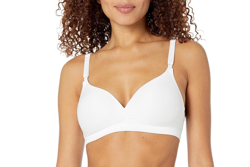 I only wear Warner's Play It Cool Wire-Free Bra during the summer because it’s cool and comfortable. That’s why I’m stocking up on it while it’s on sale for $28 on Amazon.