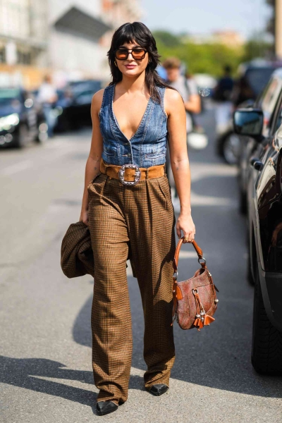 If there is one essential item that gets overlooked far too often it's the belt. From statements to skinny belt and everything in between ahead, you’ll find eight styles of belts you can wear with any outfit.