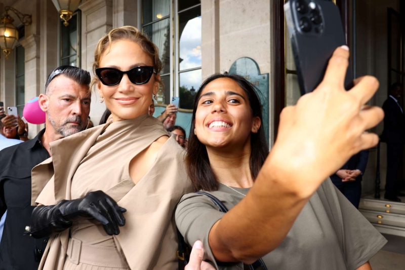 Jennifer Lopez attended Christian Dior's Haute Couture fall-winter 2025 show in Paris, where she channeled an edgy Audrey Hepburn with black leather opera gloves.