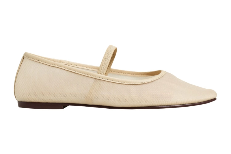 Mesh ballet flats are a big summer 2024 footwear trend that's showing zero signs of fading away. Shop the see-through ballerinas celebs like Jennifer Lawrence and Chrissy Teigen wear from Reformation, Sam Edelman, J.Crew, and more.
