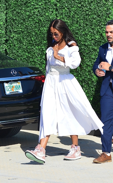 Naomi Campbell Pairs Chanel Couture With an Unexpected Shoe