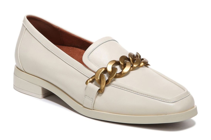Nordstrom Rack’s summer shoe deals include sandals, mules, and ballet flats starting at $20. Shop footwear from Steve Madden, Vionic, New Balance, and Franco Sarto for up to 86 percent off.
