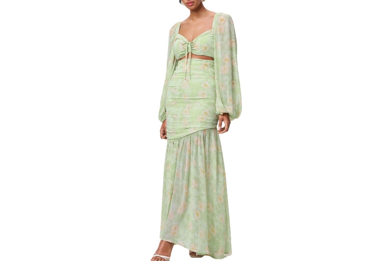 Oprah was recently spotted in a flattering pastel pink, long-sleeved ruched dress, and we took some notes. Shop similar flattering ruched dresses that are perfect for any summer event from J.Crew, Norma Kamali, and Abercrombie and Fitch.