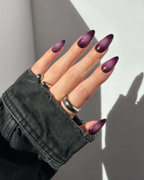 Aura nails are the gradient design that's slowly but surely overpowering the tried-and-true ombré. Browse 20 stunning options, here.