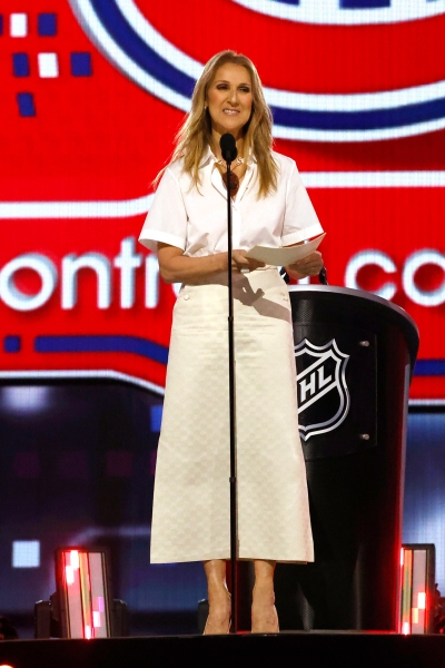 Céline Dion Wears the Skirt That Flatters Every Figure