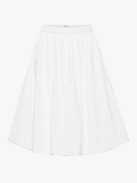 Easy, Breezy Summer Dressing Starts and Ends With a White Poplin Skirt