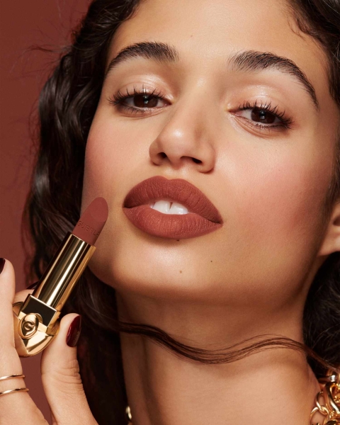 From application hacks to executing an ombré finish, here’s how to up your lipstick game this summer.