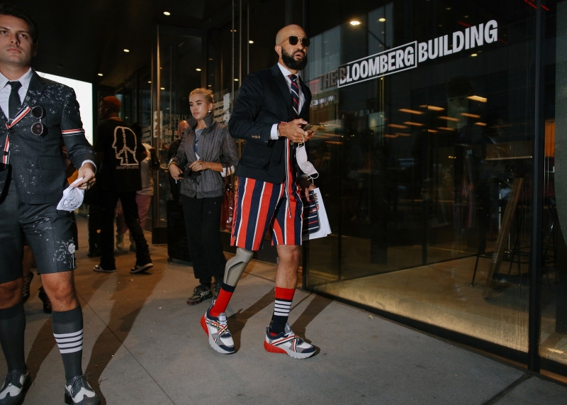 Have a Red, White, and Blue Summer With Inspiration From Street Style