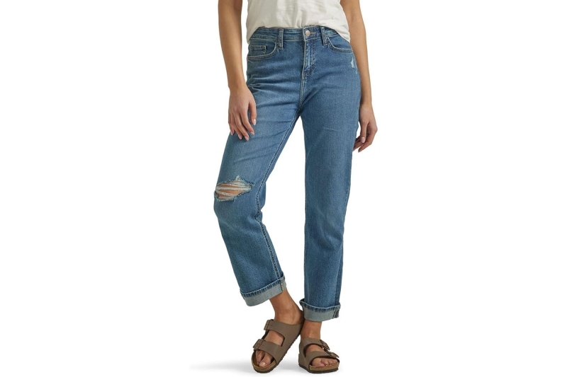 I rounded up the 15 best short, capri, and full-length jeans on Amazon from Levi’s, Wrangler, Lee, and more. Shop styles up to 62 percent off ahead of Amazon Prime Day.