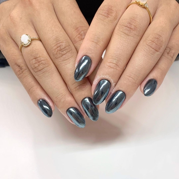 Metallic nails offer an easy way to create a bold look that functions like jewelry — you can wear them seamlessly with any outfit.