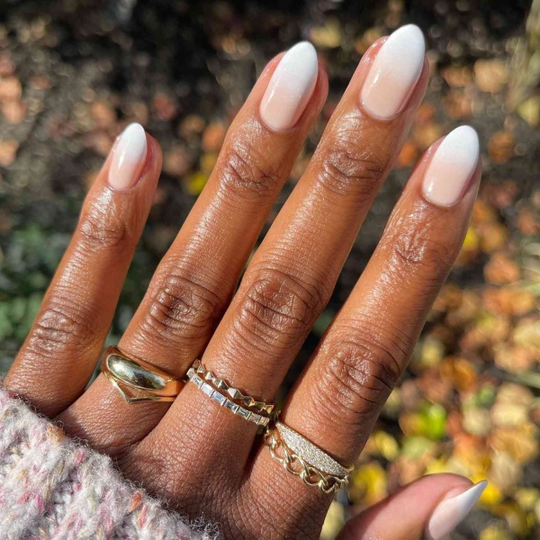 Simple white nail designs never go out of style. Here, explore some of our favorite simple white nail designs, plus get tips from manicurists on how to recreate them.