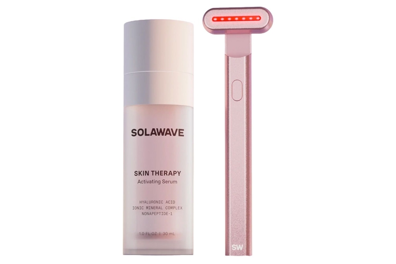 Solawave, a brand used by celebrities like Jennifer Coolidge and Sydney Sweeney, recently launched the 2-in-1 Skincare Mini. It combines red and near-infrared light therapy to reduce wrinkles and puffiness.