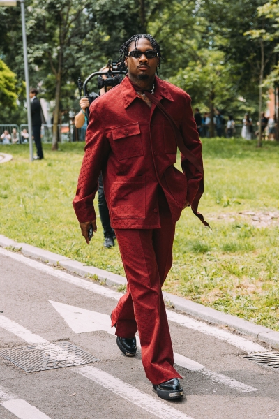 Street Style at the Spring 2025 Menswear Shows Was About the Statement Piece