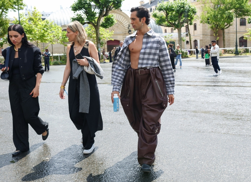 Street Style at the Spring 2025 Menswear Shows Was About the Statement Piece