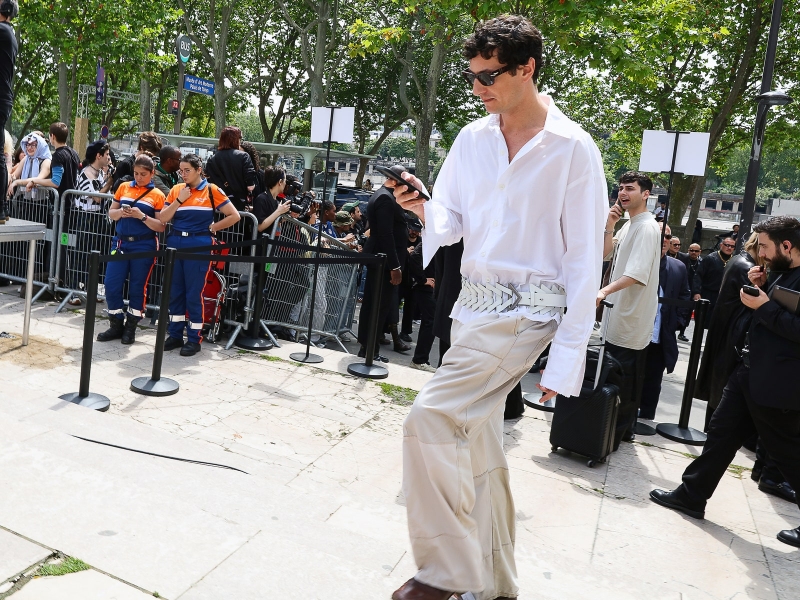 Street Style at the Spring 2025 Menswear Shows Was About the Statement Piece