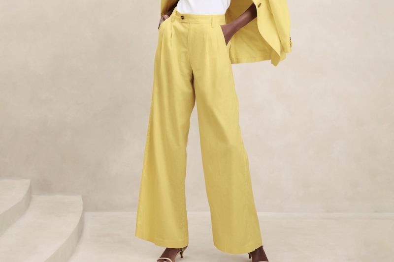 The eight best Fourth of July sales are at Madewell, Coach, Nordstrom, Banana Republic Factory, Dermelect, Dermstore, Laura Geller, and Target. Shop summer fashion, shoes, skincare, and tech at up to 75 percent off.