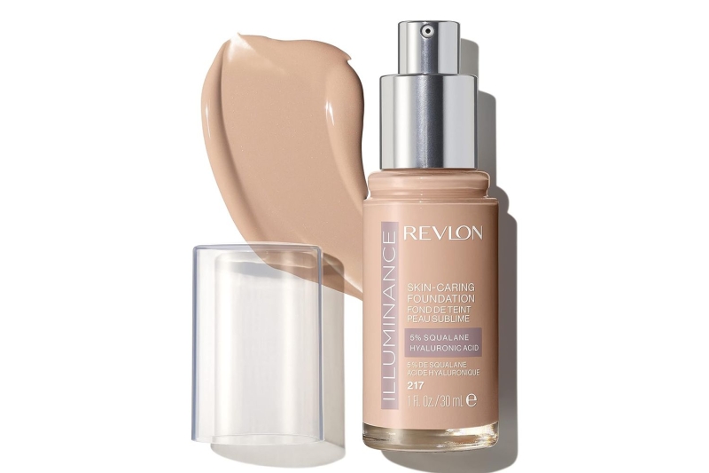 The L’Oréal Paris Fresh Wear Infallible Foundation is a transfer- and sweat-resistant face makeup that’s perfect for summer thanks to its 34-hour weartime. Buy it for $11 at Amazon.