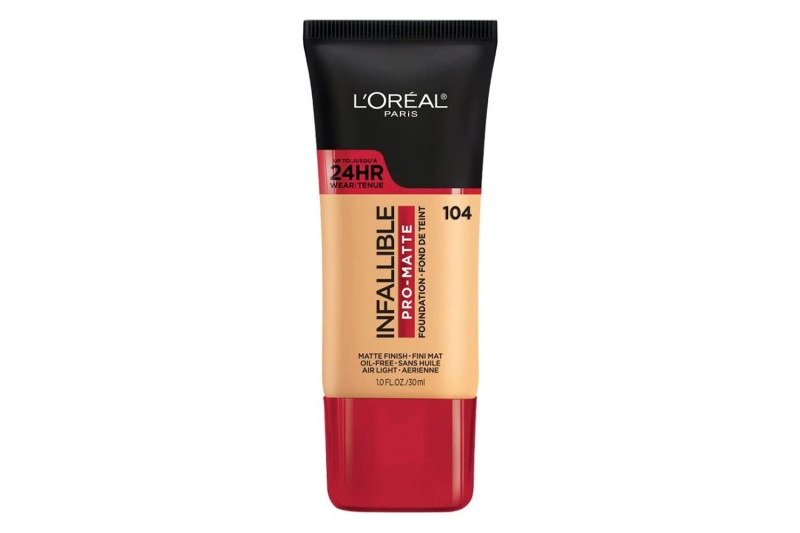 The L’Oréal Paris Fresh Wear Infallible Foundation is a transfer- and sweat-resistant face makeup that’s perfect for summer thanks to its 34-hour weartime. Buy it for $11 at Amazon.