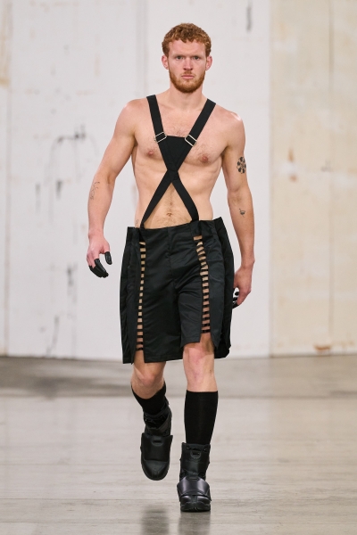 What Do Hot Men Wear Now? See the 64 Best Menswear Looks at the Spring 2025 Women’s Shows Here