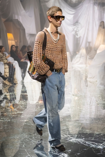 What Do Hot Men Wear Now? See the 64 Best Menswear Looks at the Spring 2025 Women’s Shows Here