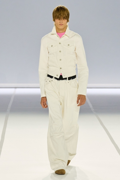 What Do Hot Men Wear Now? See the 64 Best Menswear Looks at the Spring 2025 Women’s Shows Here