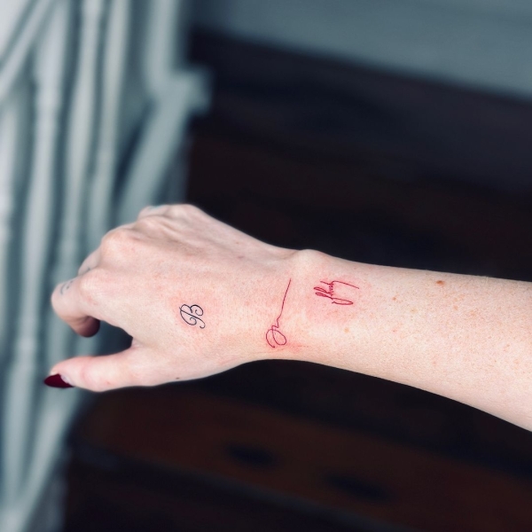 When it comes to tattoos, bigger doesn’t necessarily mean better. For proof, look no further than these 30 small wrist tattoos, which run the gamut from cool florals to astrological signs.