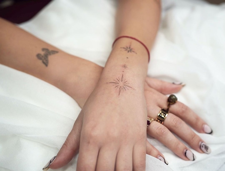 When it comes to tattoos, bigger doesn’t necessarily mean better. For proof, look no further than these 30 small wrist tattoos, which run the gamut from cool florals to astrological signs.