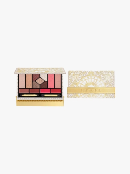 A Versatile Cheek Palette Is the Holiday Season’s Most Festive Beauty Gift