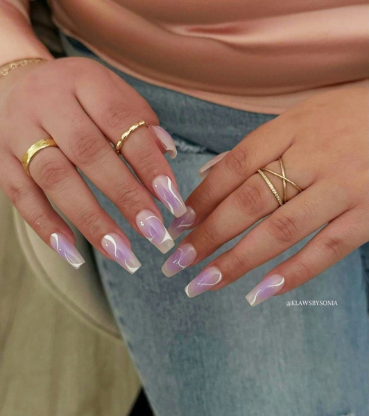 An optimistic and warm fire sign, Sagittarius isn't afraid to stand out. Whether you're about to celebrate your birthday or just want to fit the vibe of the season, we've got 20 Sagittarius-inspired manicures.