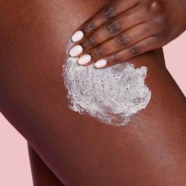 Body polish removes the dry, dead cells that leave skin looking dull and lifeless. Here's expert advice on how to use a body polish to achieve its maximum potential.