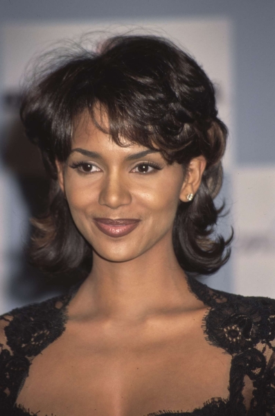 Halle Berry's short hair has been an aesthetic star throughout the course of her career. These are 25 of our favorite styles.