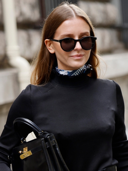 How to Wear a Scarf All Year-Round