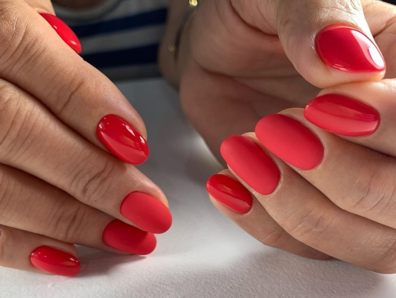 If you're craving an interesting Christmas nail design with nary a reindeer or snowman in sight, you've come to the right place. Scroll through 60 different festive yet stylish nail looks here.