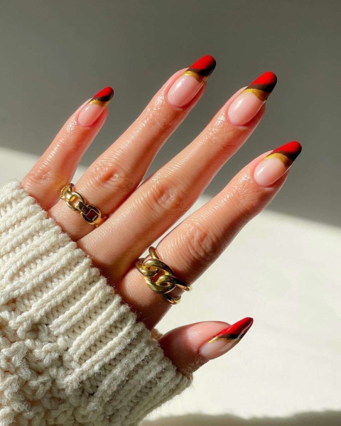 If you're craving an interesting Christmas nail design with nary a reindeer or snowman in sight, you've come to the right place. Scroll through 60 different festive yet stylish nail looks here.