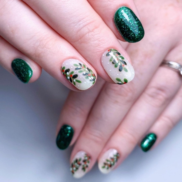 If you're craving an interesting Christmas nail design with nary a reindeer or snowman in sight, you've come to the right place. Scroll through 60 different festive yet stylish nail looks here.