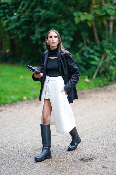 Looking for your next pair of boots for fall? Riding boots will be your go-to this season and we have 10 stylish ways to wear them with your wardrobe.