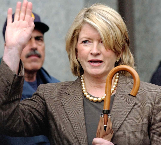 Martha Stewart's 2004 trial outfits is some of the best celebrity court fashion of all time. In honor of Netflix's Martha documentary, we're taking a look back at the ultimate quiet luxury icon.