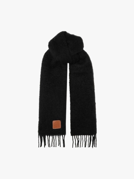 Snoods, Scarves and Beanies! Don’t Forget These Stylish Winter Accessories on Your Way Out