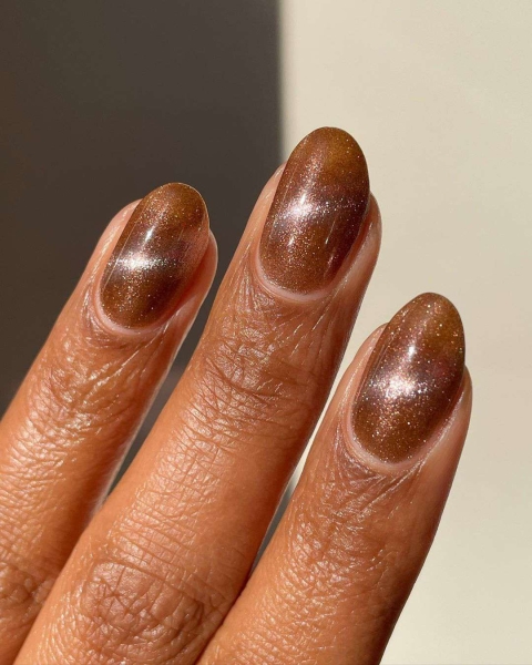 Thanksgiving nail designs can be as simple or intricate as you'd like. Browse 40 examples to serve as inspiration for a festive manicure this season.