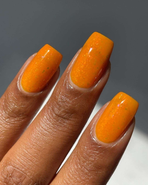 Thanksgiving nail designs can be as simple or intricate as you'd like. Browse 40 examples to serve as inspiration for a festive manicure this season.