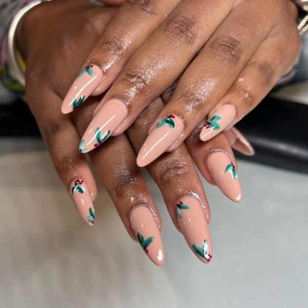 Celebrate the season with a festive manicure. Green Christmas nails run the gamut from minimalist to maximalist—there's something for everyone on the list.